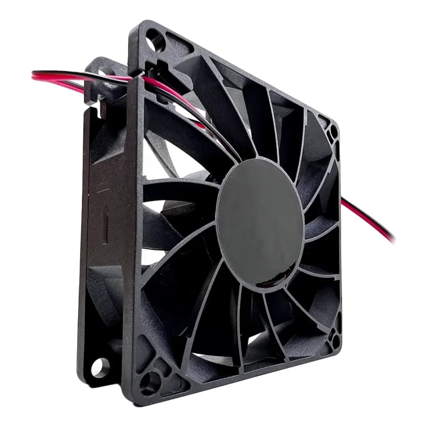Ventilador para PC 8x8 cm 12V de 3 pines